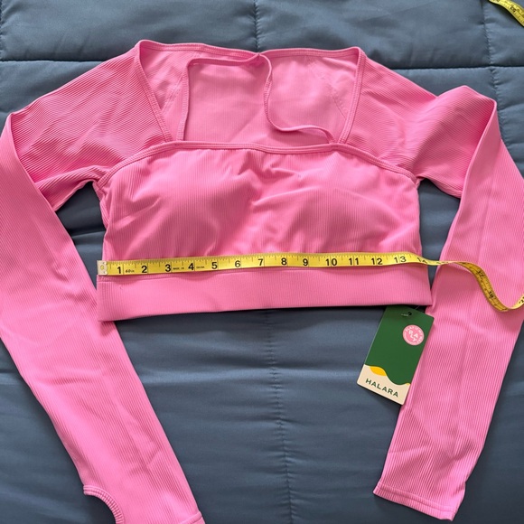 NWT Halara Ribbed Halter Strap Thumb Hole Cropped Yoga Sports Top (pink) Medium - Picture 10 of 11
